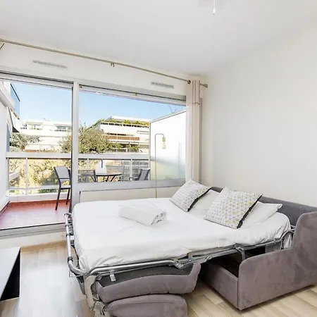 Coco - Beau 2 P Climatise Wifi Terrasse Piscine Apartment *
