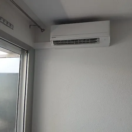 Апартаменты Coco - Beau 2 P Climatise Wifi Terrasse Piscine *