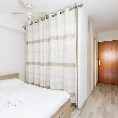Appartement Coco - Beau 2 P Climatisé Wifi Terrasse Piscine Antibes