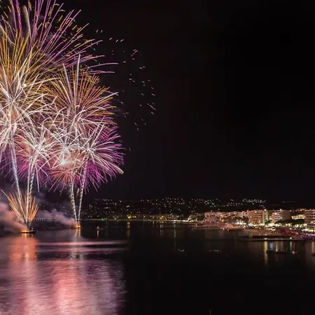 Coco - Beau 2 P Climatise Wifi Terrasse Piscine Lägenhet *